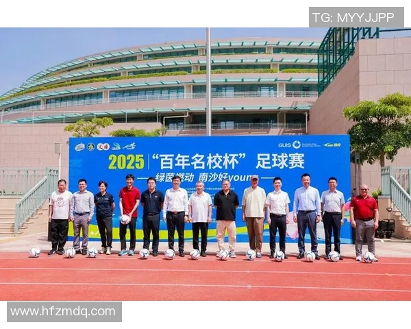 中国姓区的退役足球明星风采与成就探讨